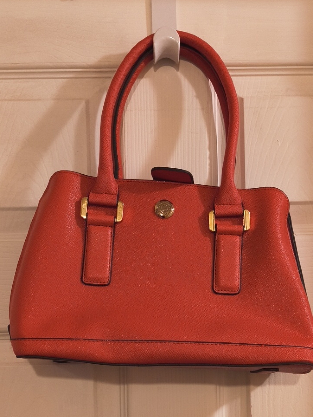 London Fog.Fucia Structured Tote Bag - Elegant Everyday Handbag